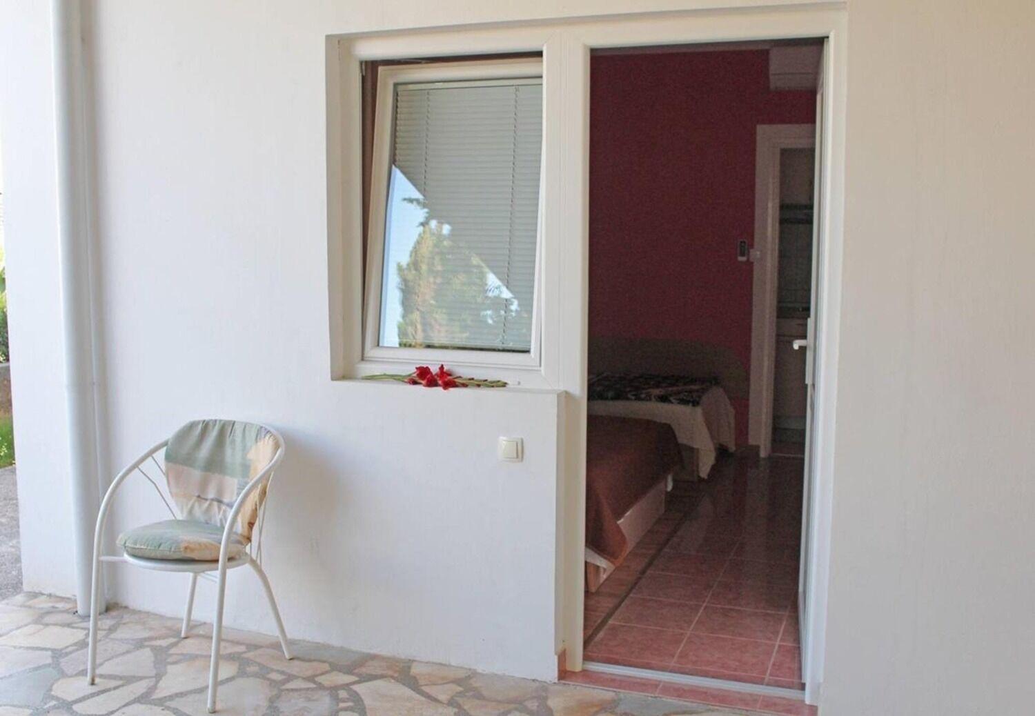 Apartments Vinko Vir Exterior photo
